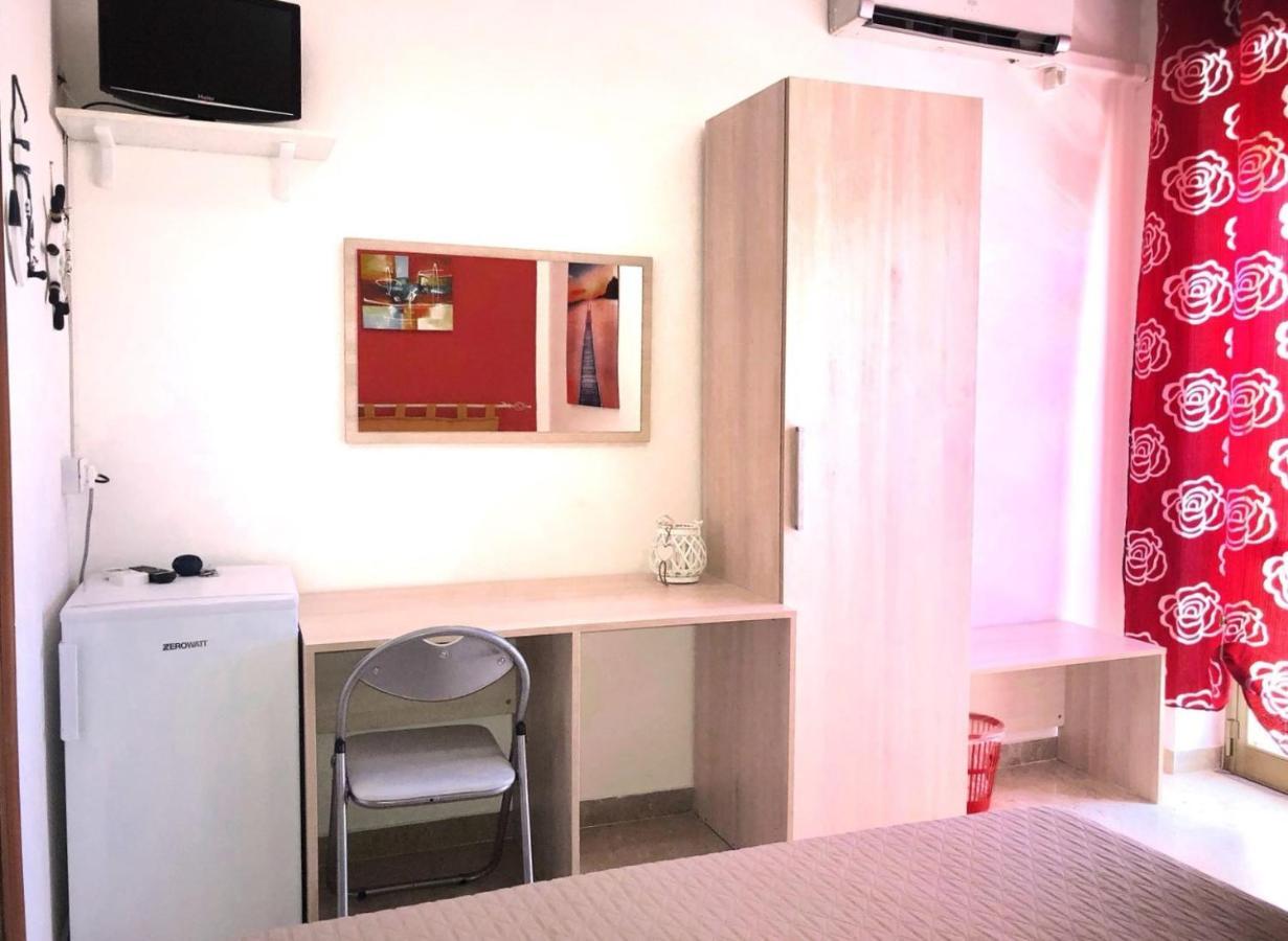 Dimora Il Girasole Hotell Torre San Giovanni Ugento Eksteriør bilde